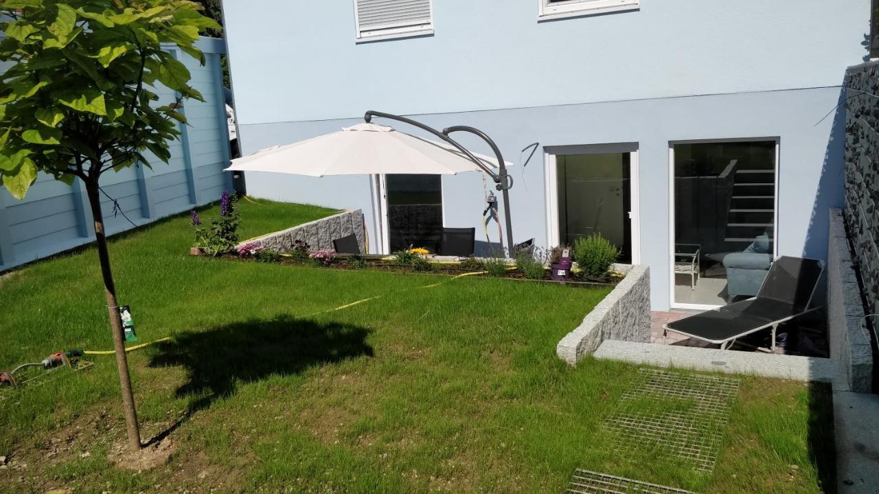 Casa Elea, die Ferienwohnung mit Terrasse und Garten am Tor zum Bodensee - B&B