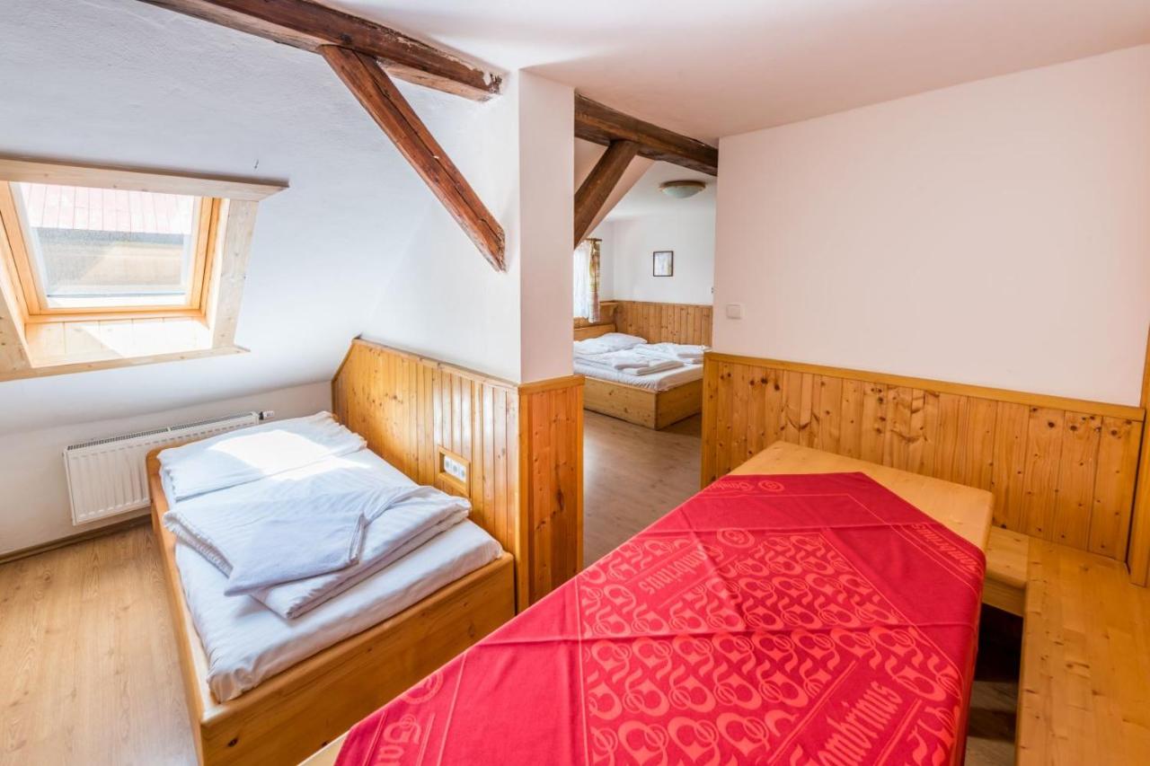 Familienzimmer mit Bad