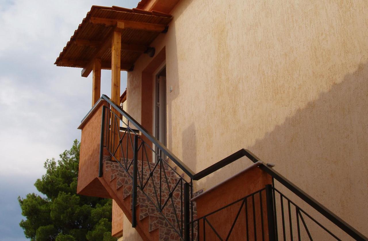 Trip Your Mind In Greece - B&B Psakoúdia
