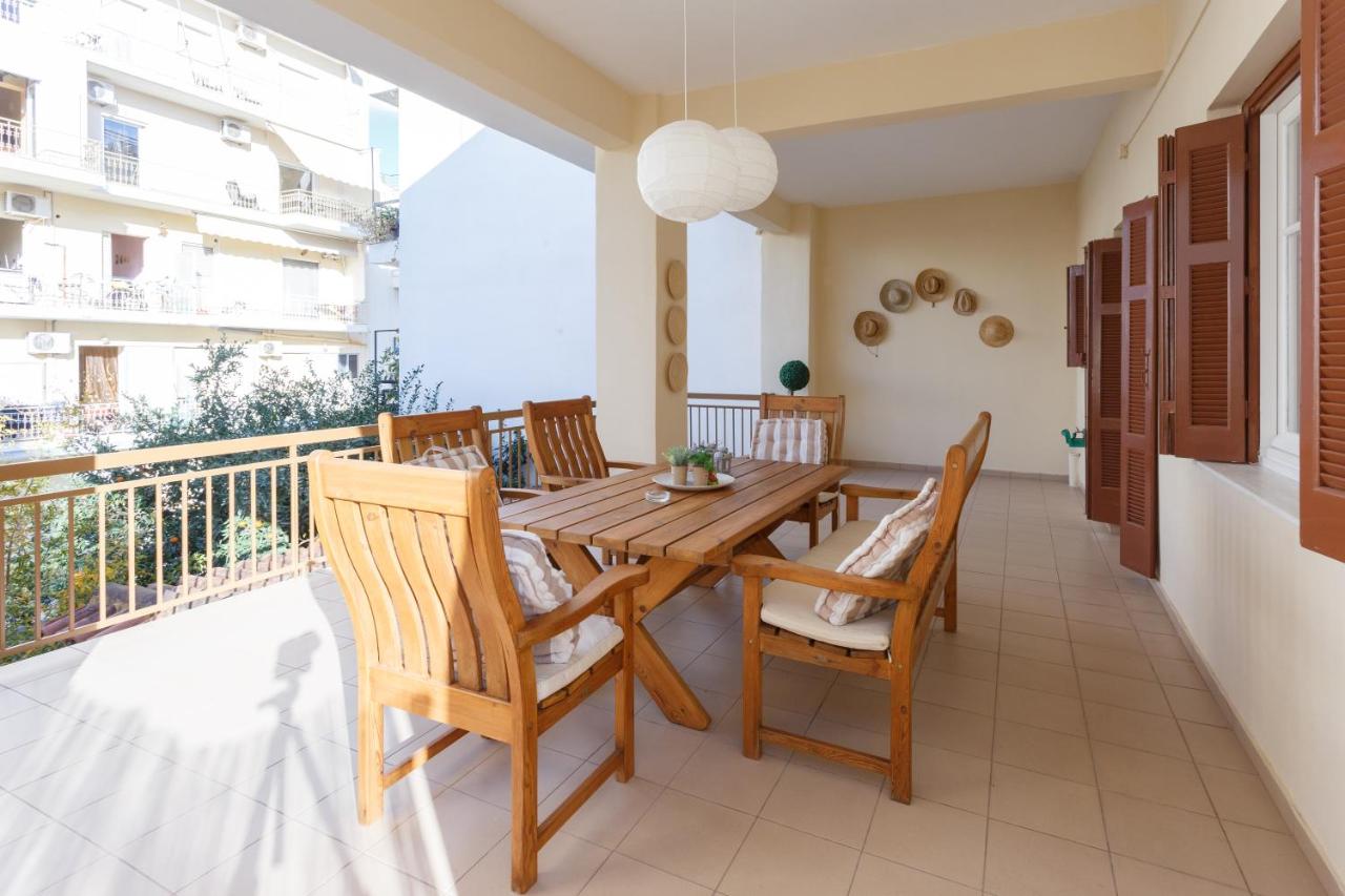 Centro Home - Chambres d’hôtes Kalamata