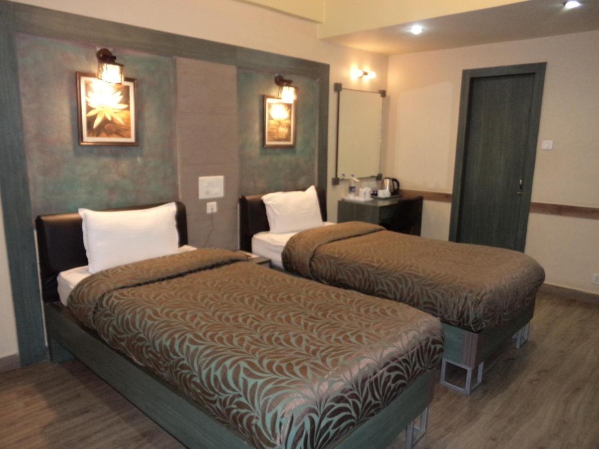 B&B Shillong - Hotel Majestic Shillong - Bed and Breakfast Shillong