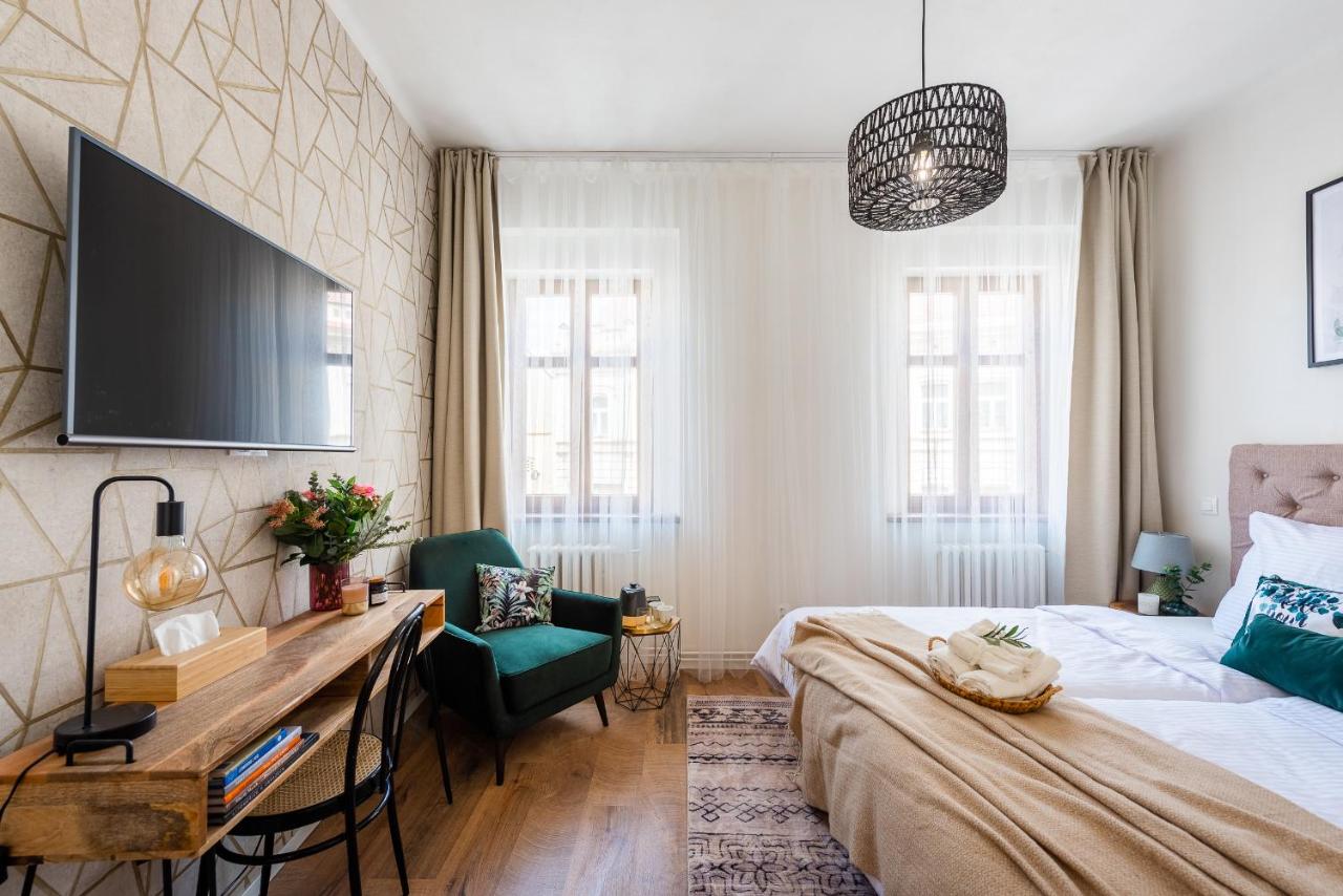 Double or Twin Room with Private Bathroom