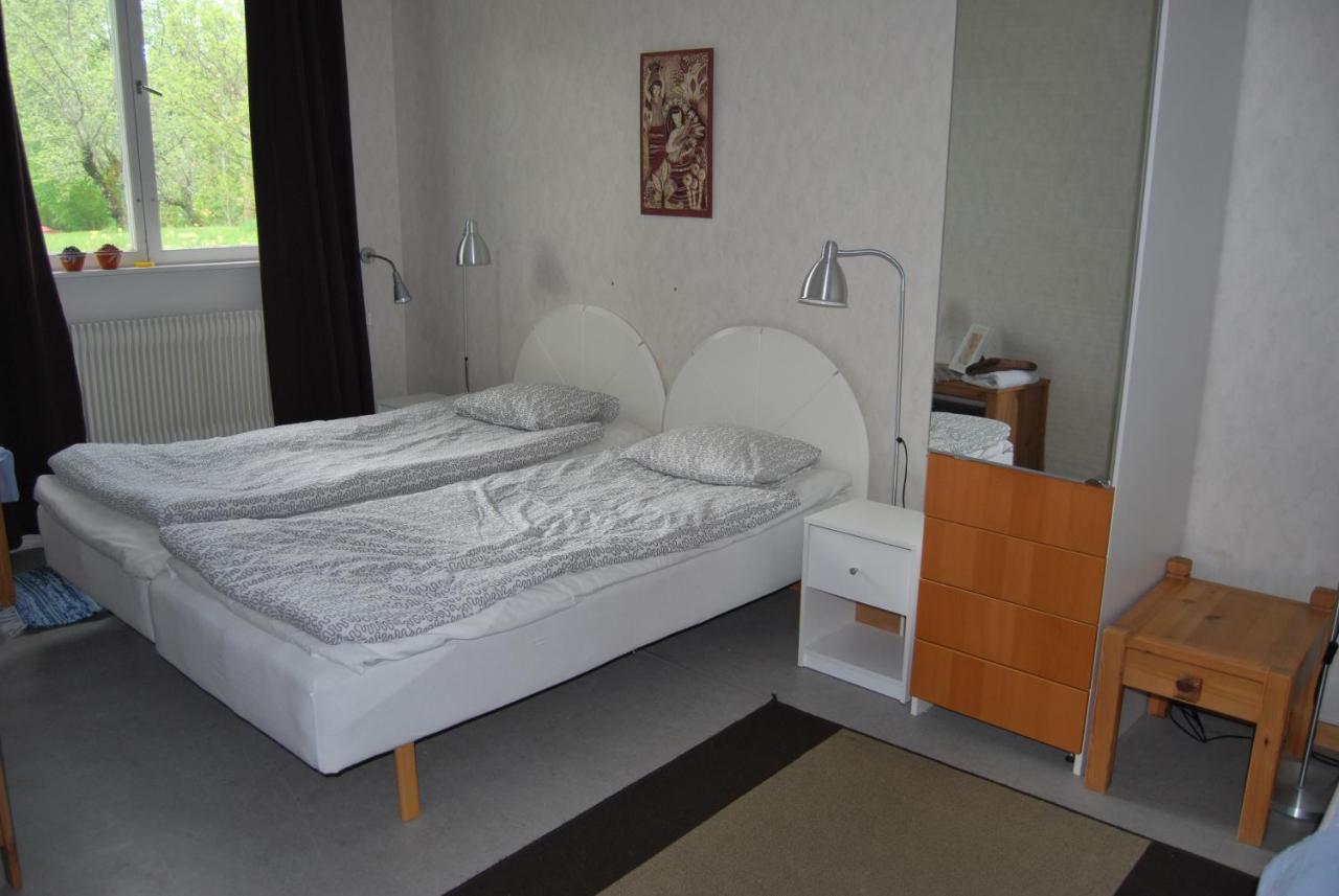 Zweibettzimmer mit Gemeinschaftsbad