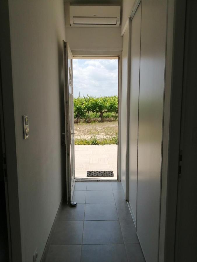Apartment with Garden View