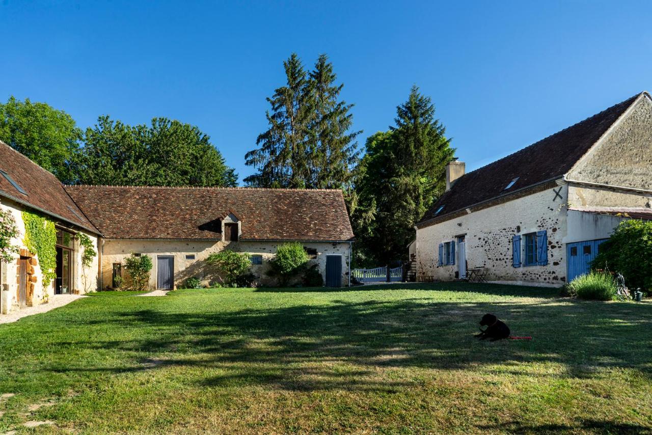 B&B La Perrière - Chambre d'Hôtes chez Artiste Verrier, La Perrière - Perche - Bed and Breakfast La Perrière