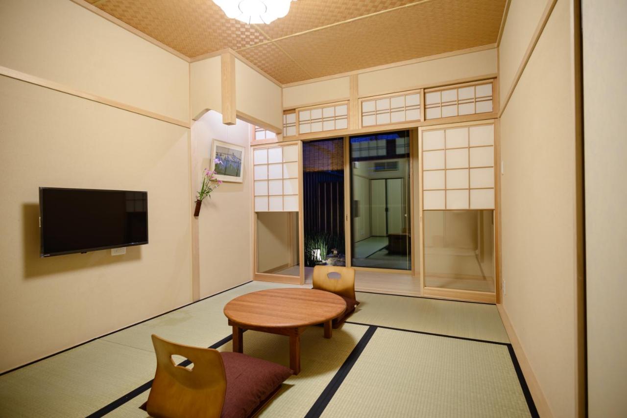 Triple Room with Garden View
