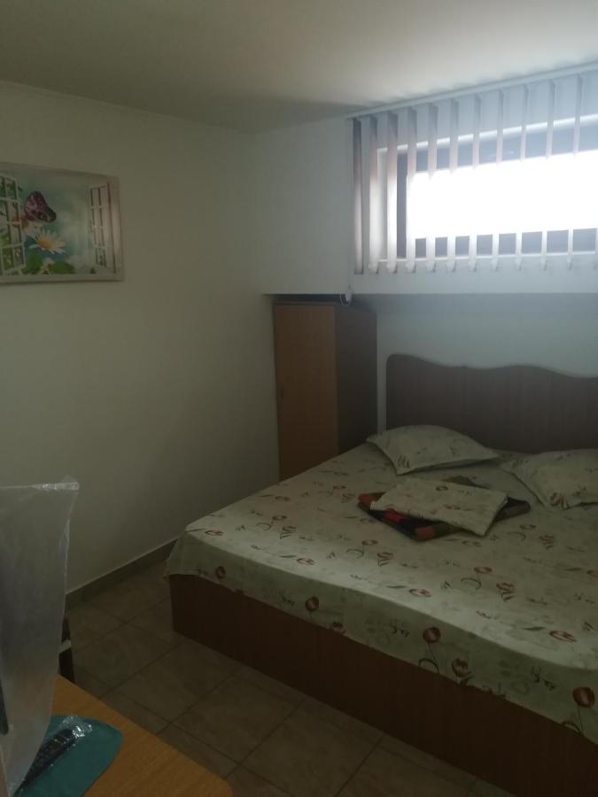 Standard Double Room with Shared Bathroom