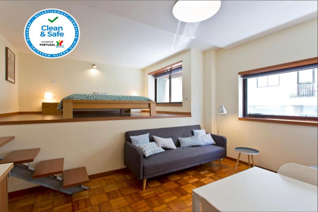 B&B Oporto - Studio 312 - With Free Parking - Bed and Breakfast Oporto