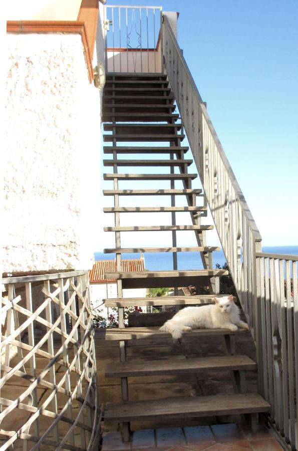 Amazing View Home - B&B Cala Gonone