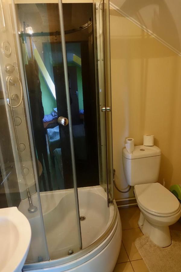 Triple Room with Private Bathroom