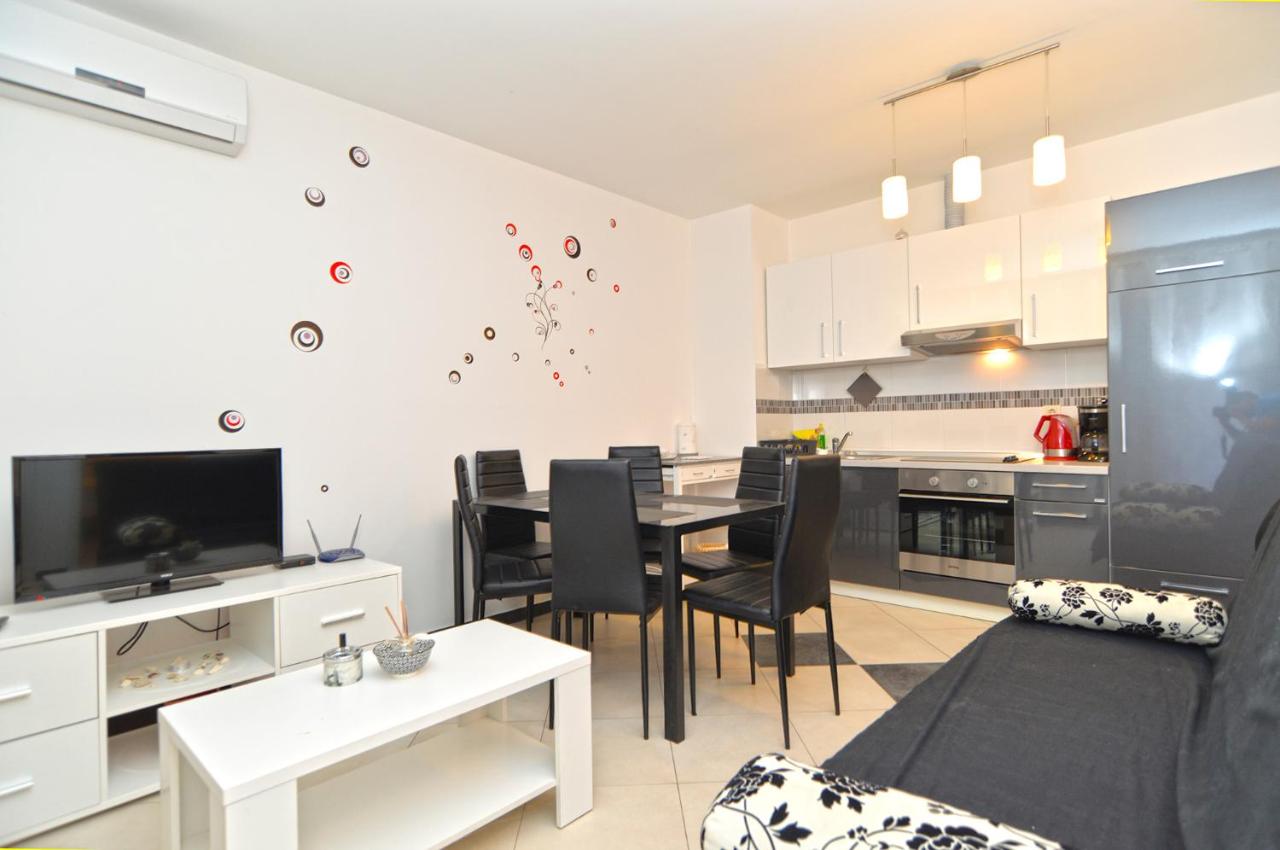 Apartments Stana 242 - B&B Fažana