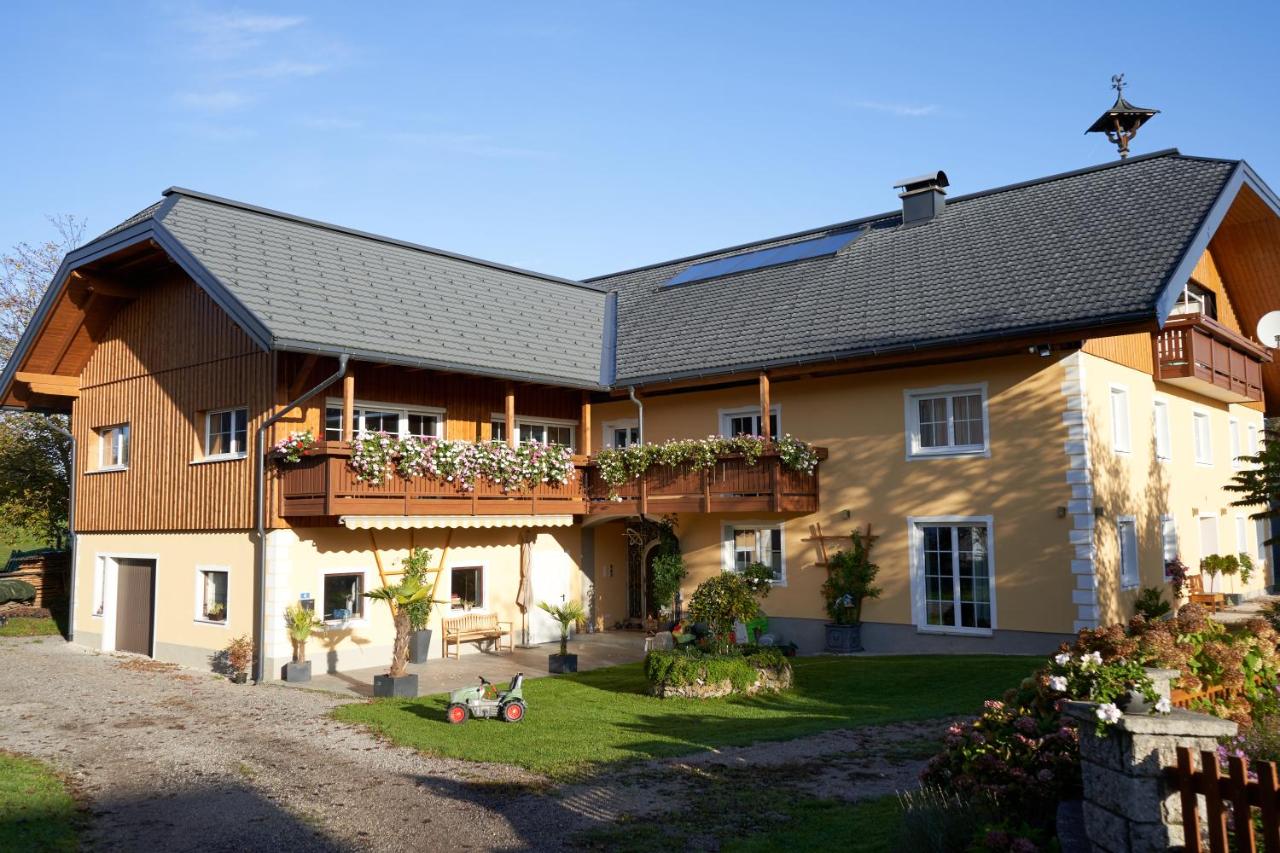 Schmiedbauergut Elixhausen, Mitten in der Natur - B&B
