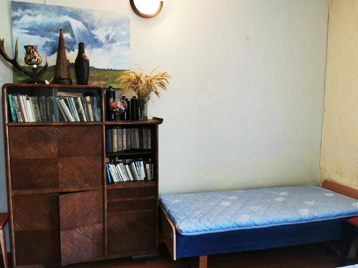 Camera Familiare con Bagno in Comune