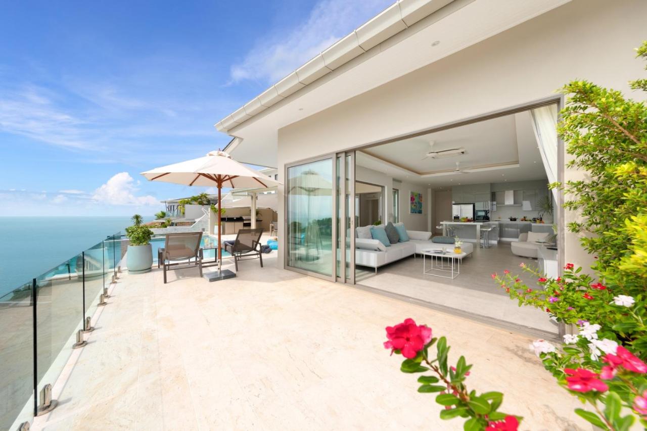 Villa BB11 mit 4 Schlafzimmern, eigenem Bad, eigenem Infinity-Pool und Meerblick