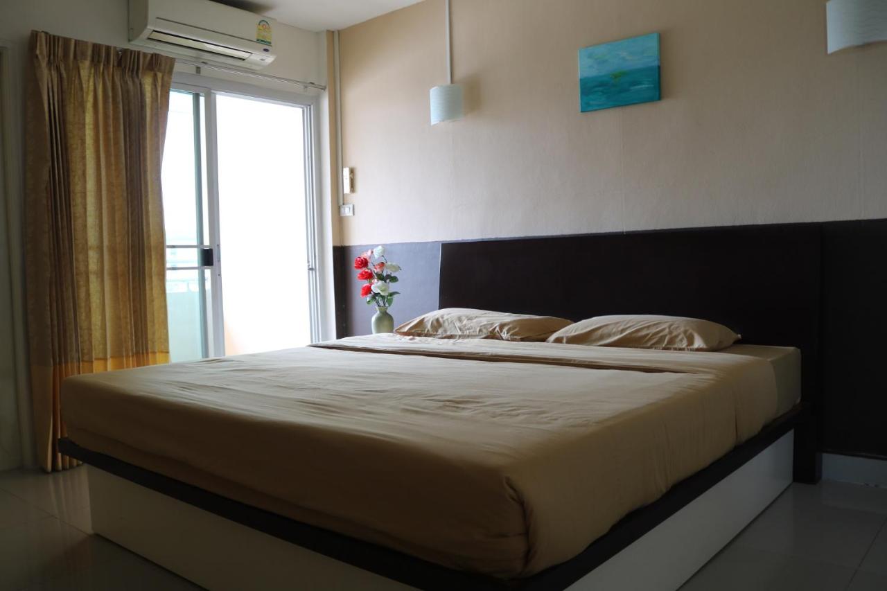 B&B Nonthaburi - Ladapan Mansion - Bed and Breakfast Nonthaburi