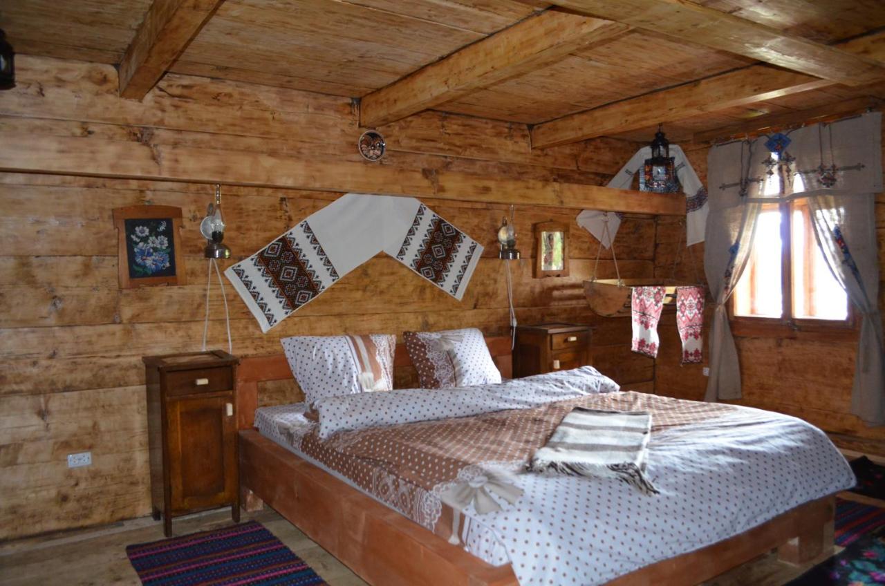 B&B Vorokhta - Гуцульська Спадщина - Bed and Breakfast Vorokhta