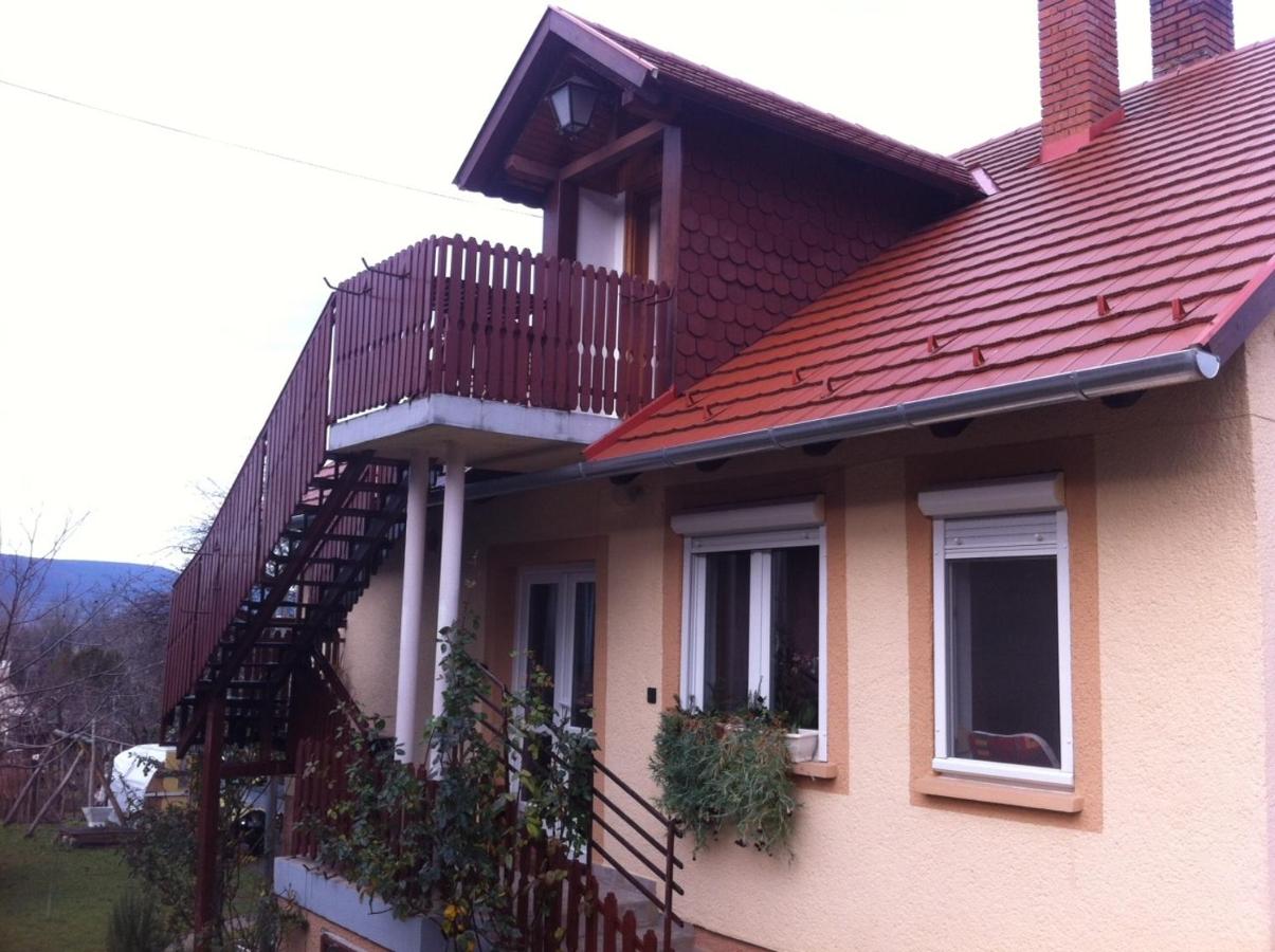 Miklai Ház - B&B