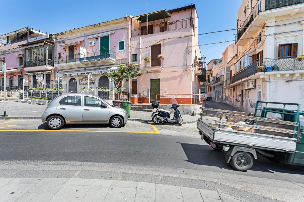 La Finestra dei Ciclopi - B&B Aci Castello