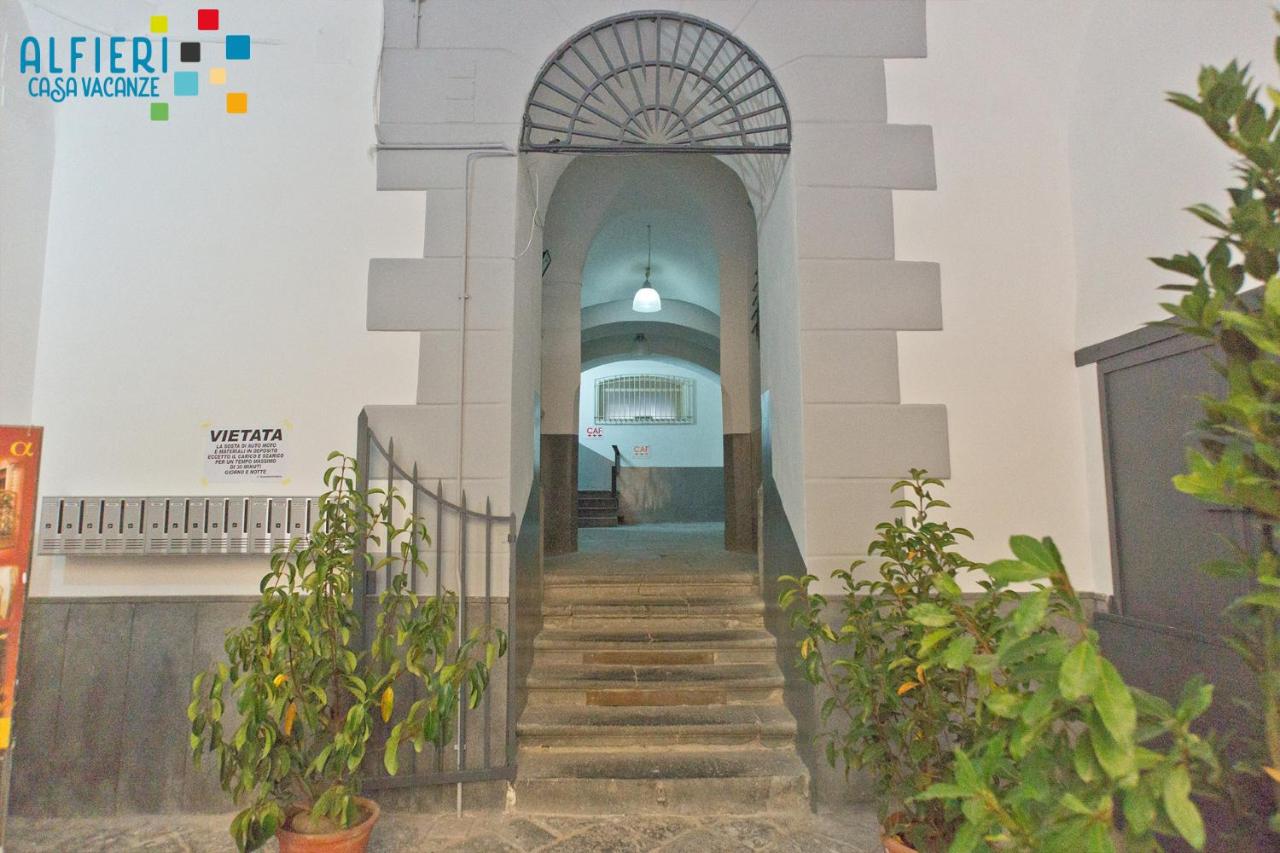 Casa Vacanze Alfieri - B&B Nápoles
