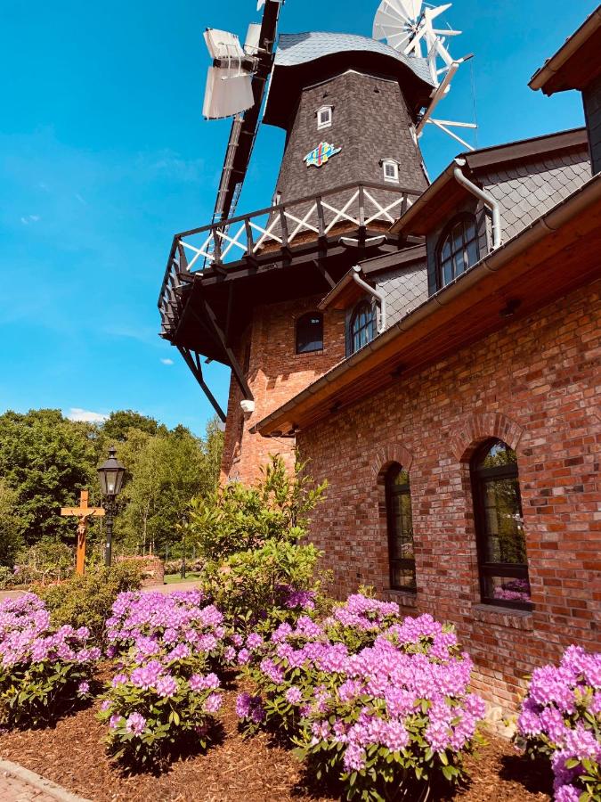 B&B Oldenburg - Oldenburger Mühle - Bed and Breakfast Oldenburg