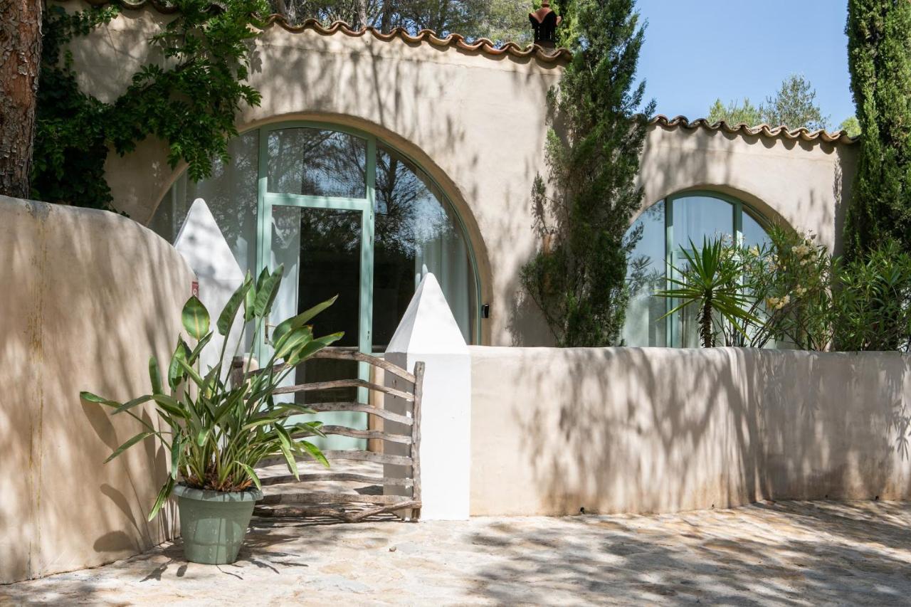 B&B Canyelles - Casa Los Arcos at Masia Nur Sitges, Adults only - Bed and Breakfast Canyelles
