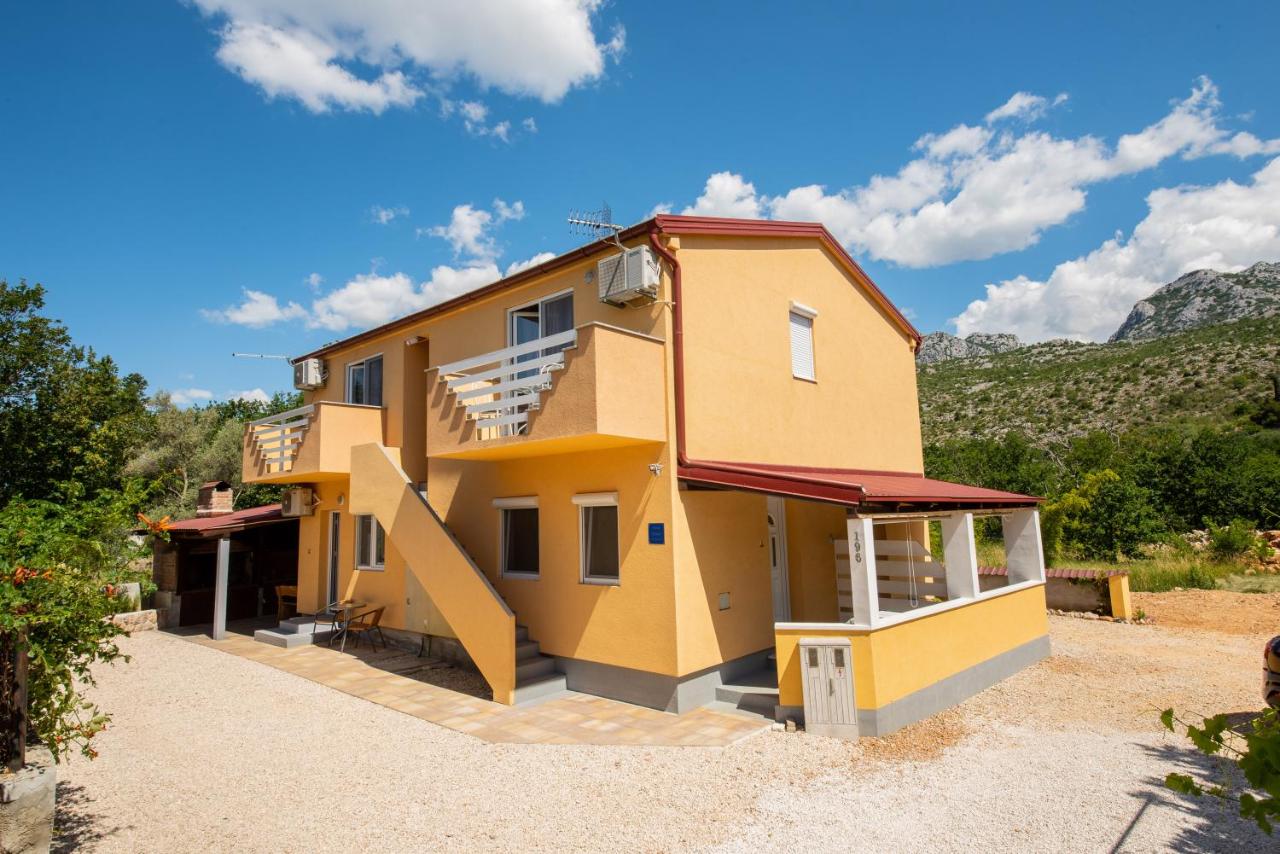 B&B Seline - Apartmani Manita Paklenica - Bed and Breakfast Seline