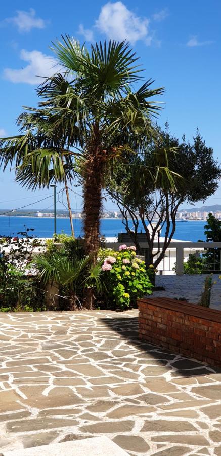 Camera Familiare con Vista Mare Laterale