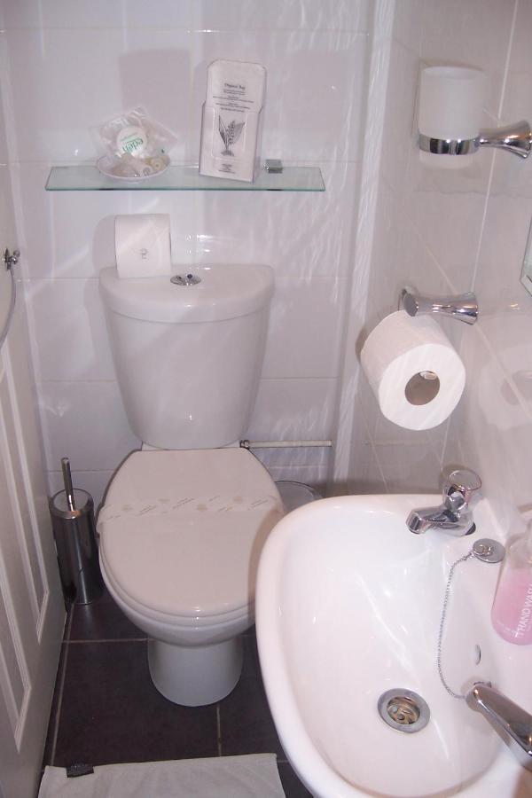 Double Room - First Floor