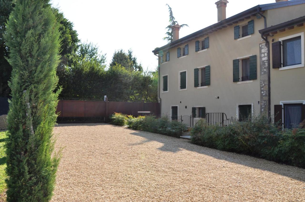 Agriturismo Corte Moranda - Bed and Breakfast Verona