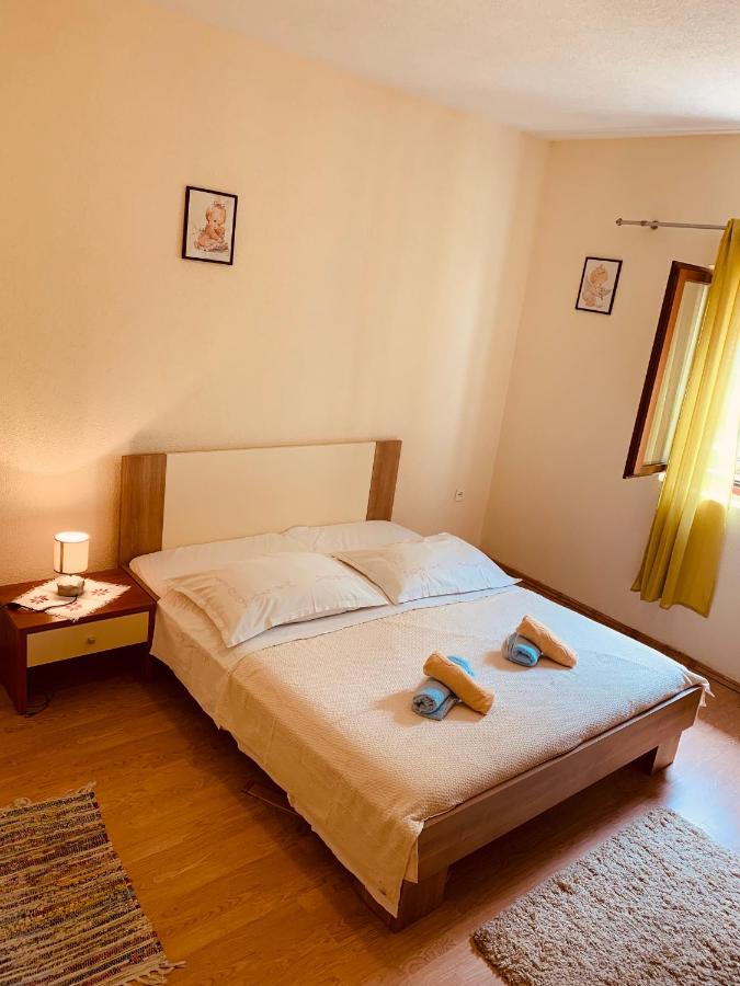 B&B Trogir - Apartments Marko - Bed and Breakfast Trogir