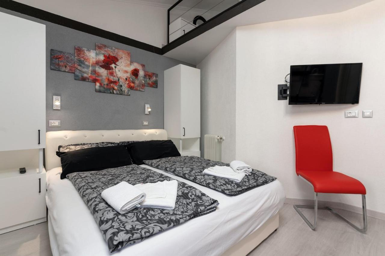 Studio - Split Level