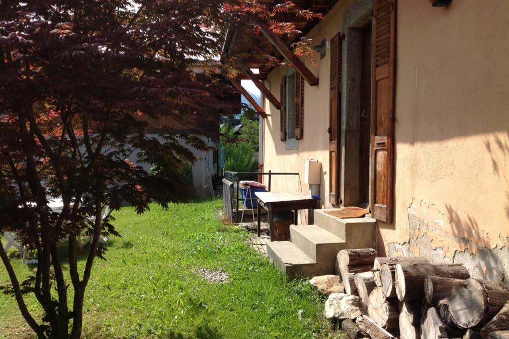Appartement spacieux proche des télécabines et du centre ville avec jardin privé - Chambres d'hôtes Saint-Gervais-les-Bains