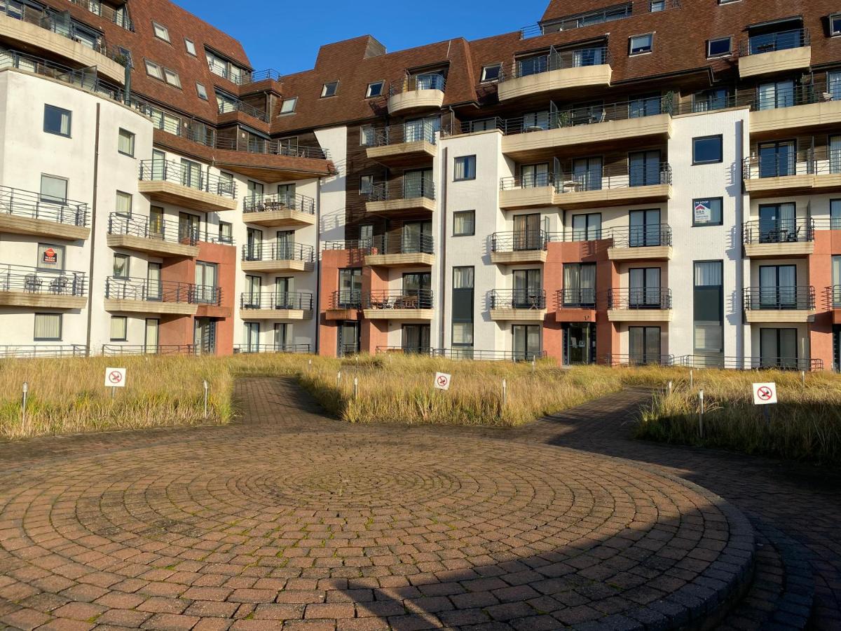 Oostduinkerke Long Island - Bed and Breakfast Koksijde