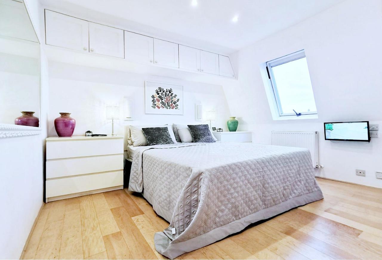 Penthouse Apartment
