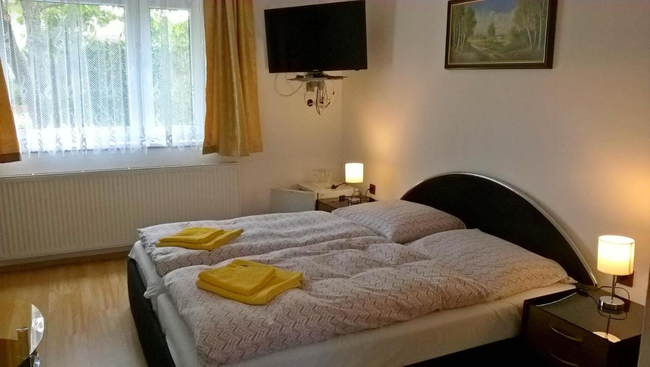 Double Room with Garden View