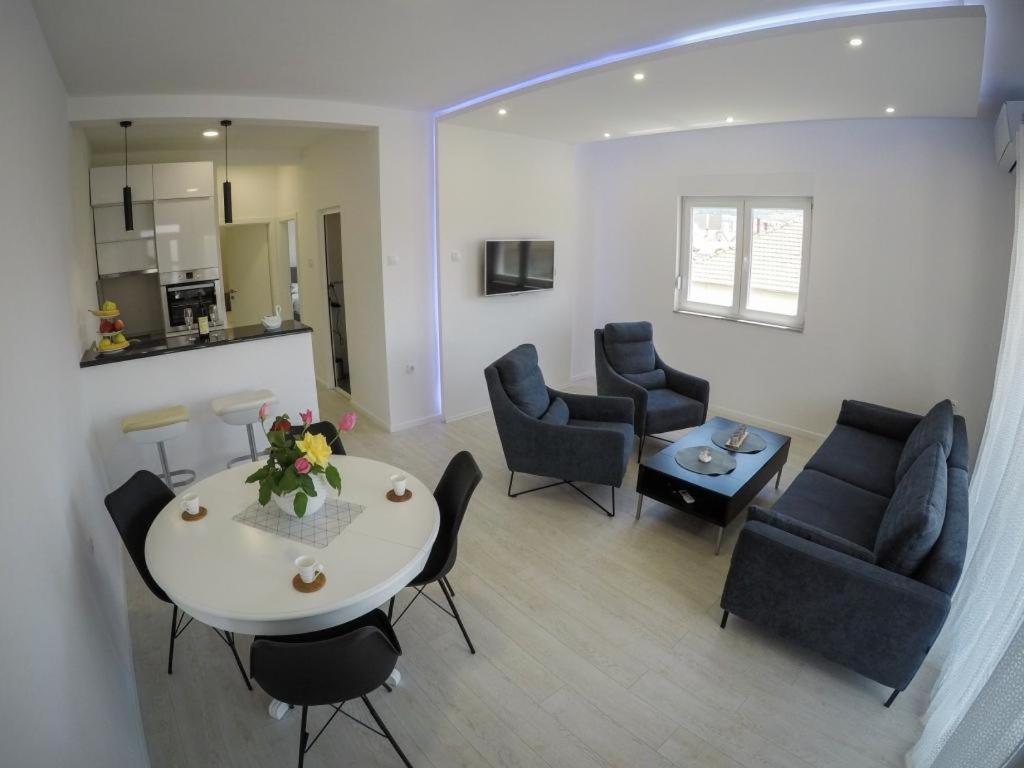 Apartments Tila - Ferienwohnung