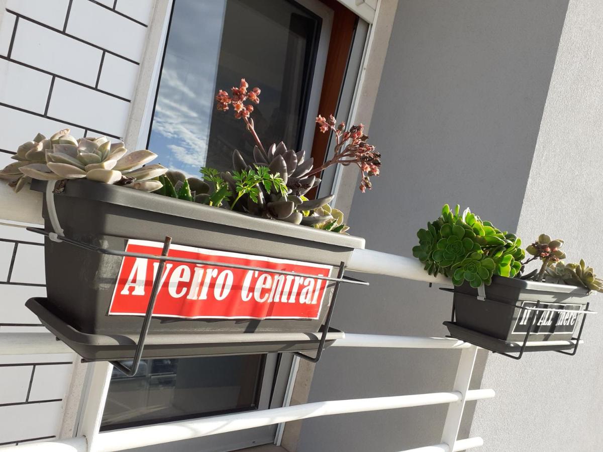 Aveiro Central Its ALL there Apartment - B&B