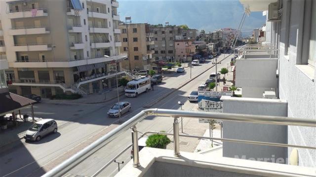 Big apartment - B&B Orikum