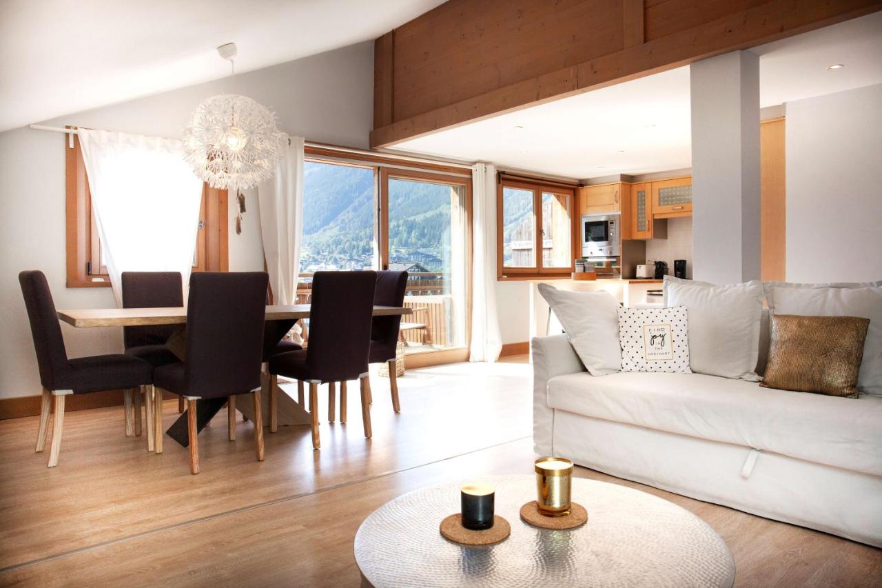 B&B Chamonix-Mont-Blanc - Appartement Le Mazot Vue Mont Blanc - Bed and Breakfast Chamonix-Mont-Blanc