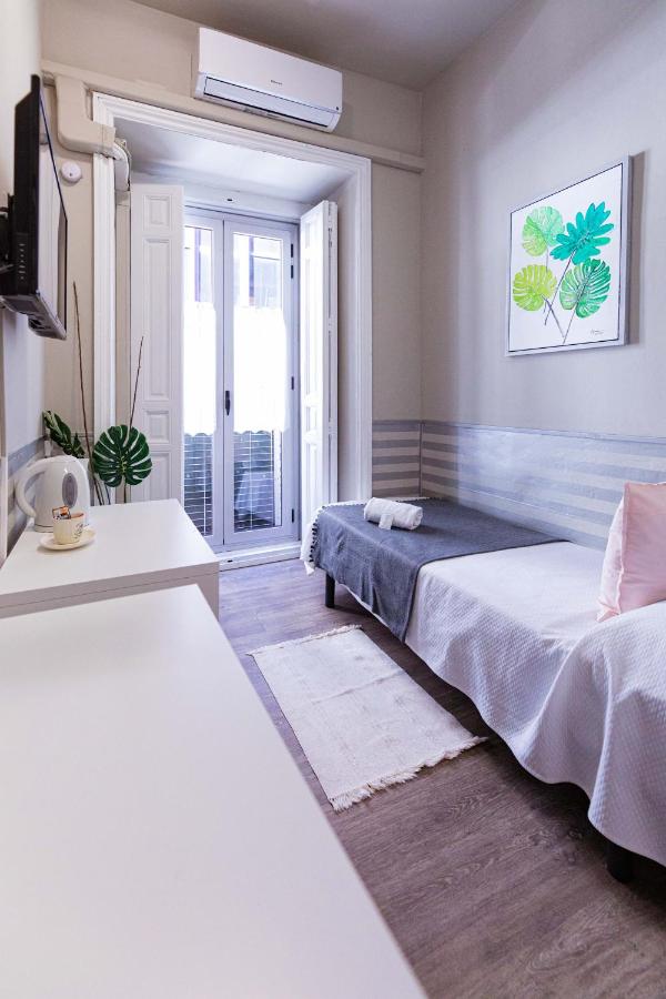 Single Room with Balcony