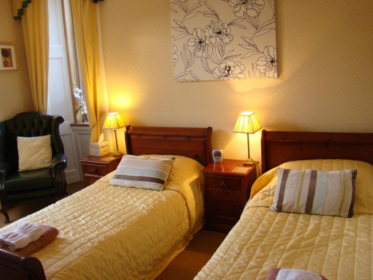 Zweibettzimmer