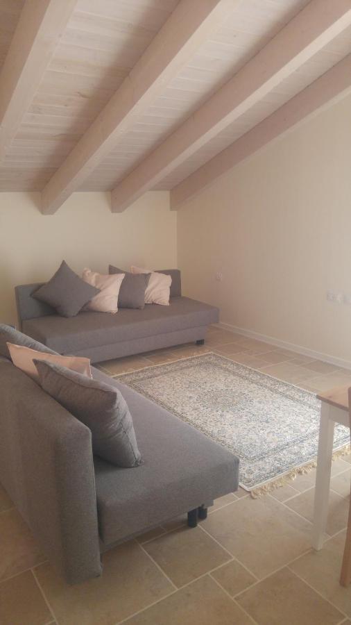 Villa con 2 Camere da Letto
