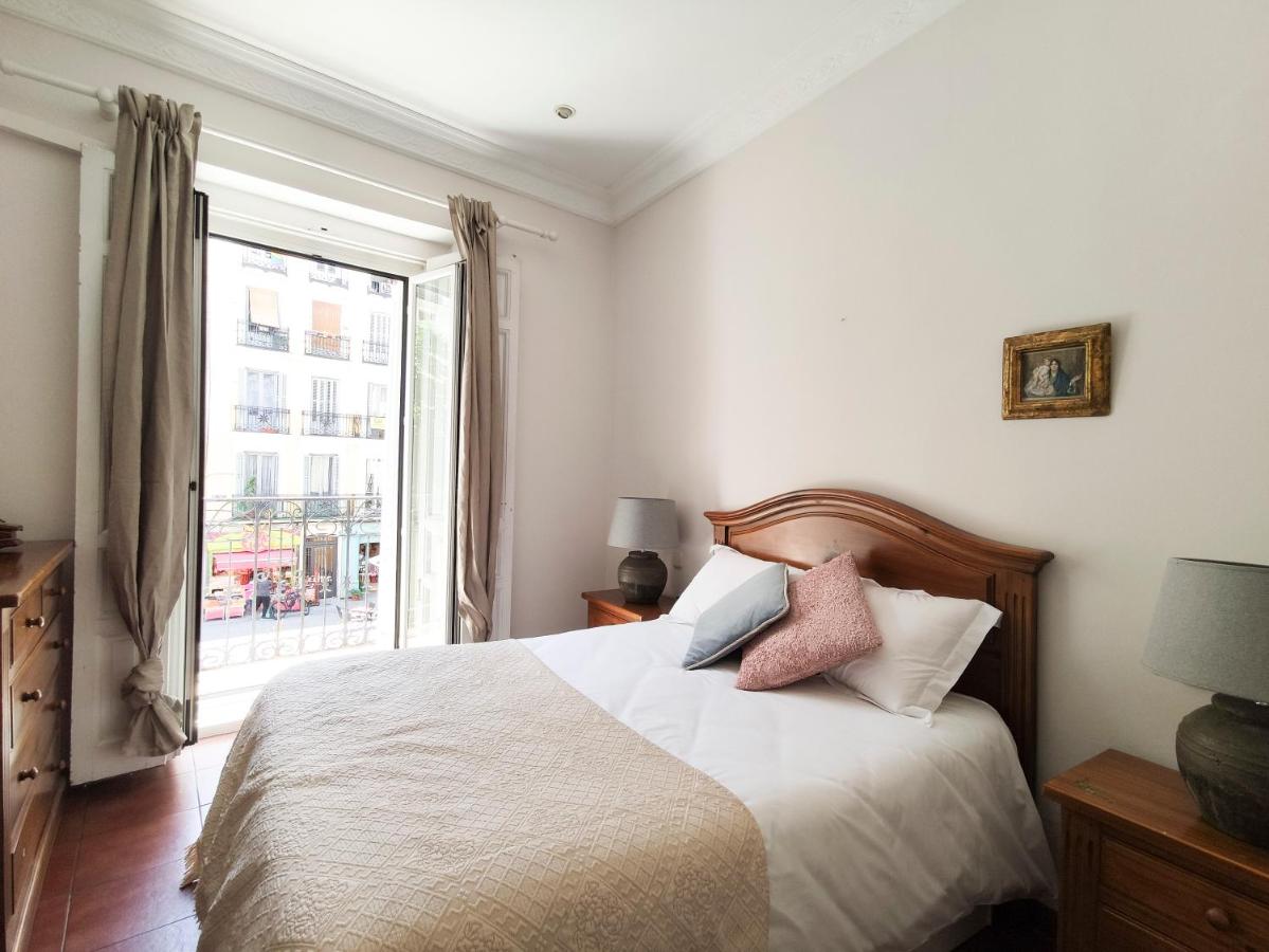 B&B Madrid - Charmy Apartment Chueca's Square - Bed and Breakfast Madrid