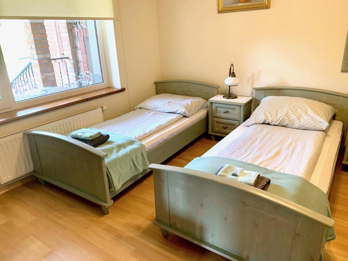 Economy Triple Room