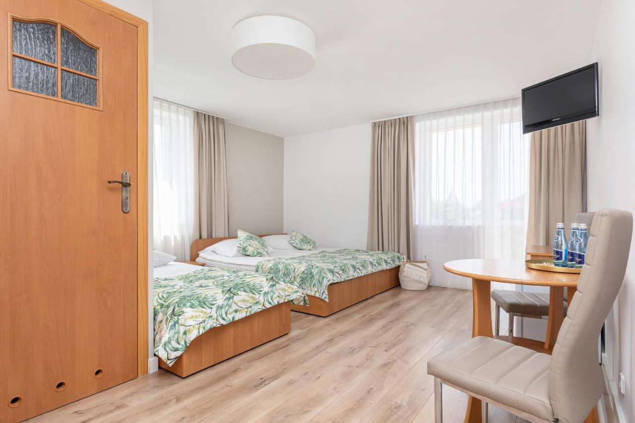 Dreibettzimmer mit Balkon