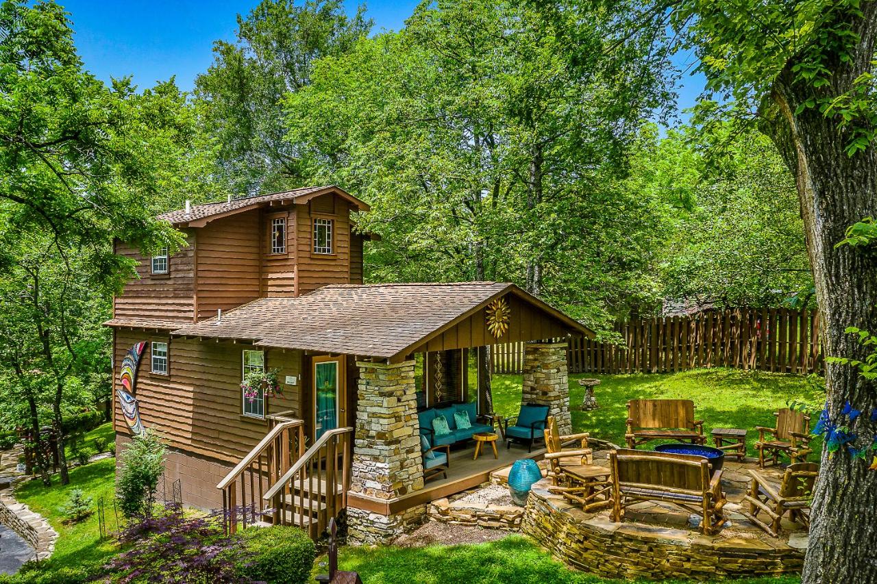 Walnut Cabin