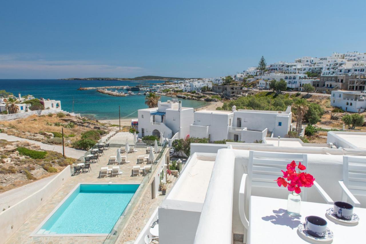 Apartment with Panoramic Pool and Sea View