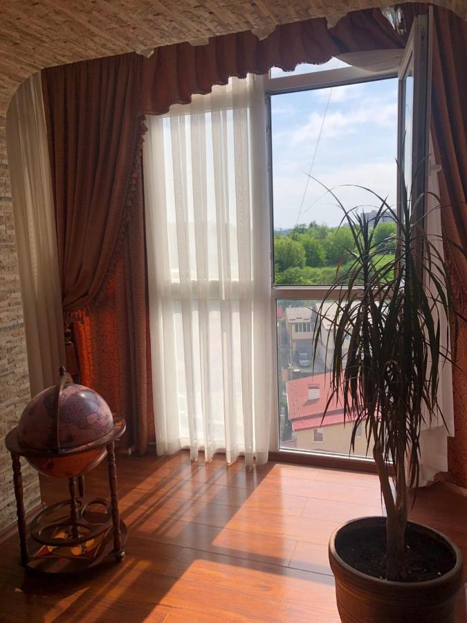 Апартаменти по Сковороди - Chambres d'hôtes Khmelnytskyï