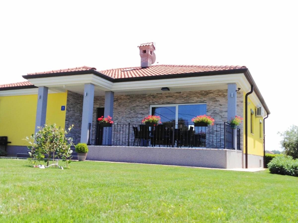 Holiday house ANITA - B&B