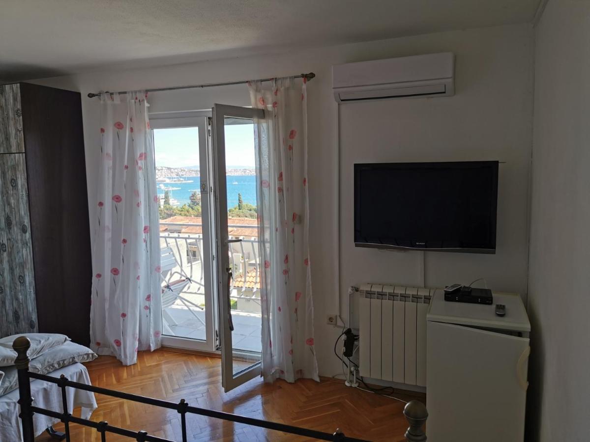 Triple Room with Sea View